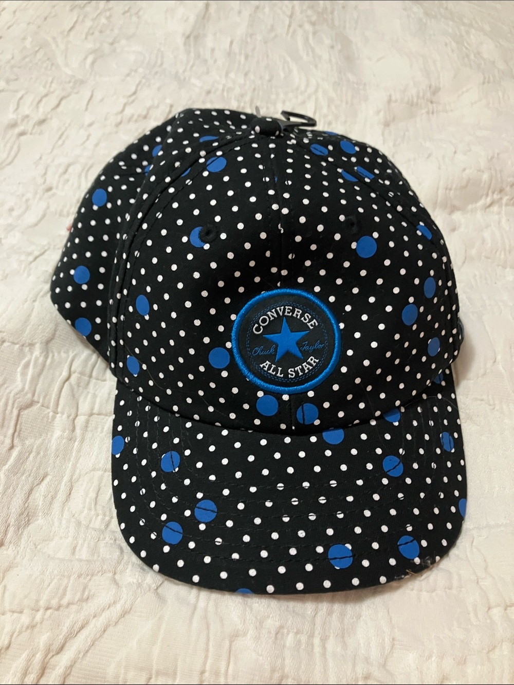 Converse , one size / adjustable back , new with tags baseball cap
